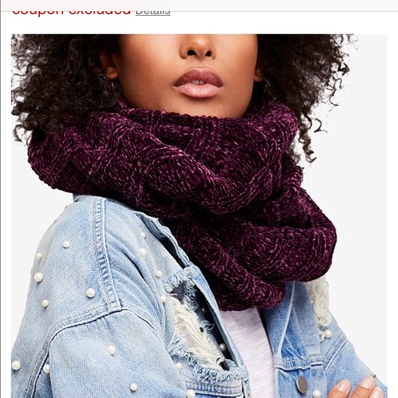 Free People • love bug chenille cowl - Picture 2 of 6